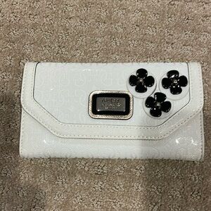 Guess Wallet
